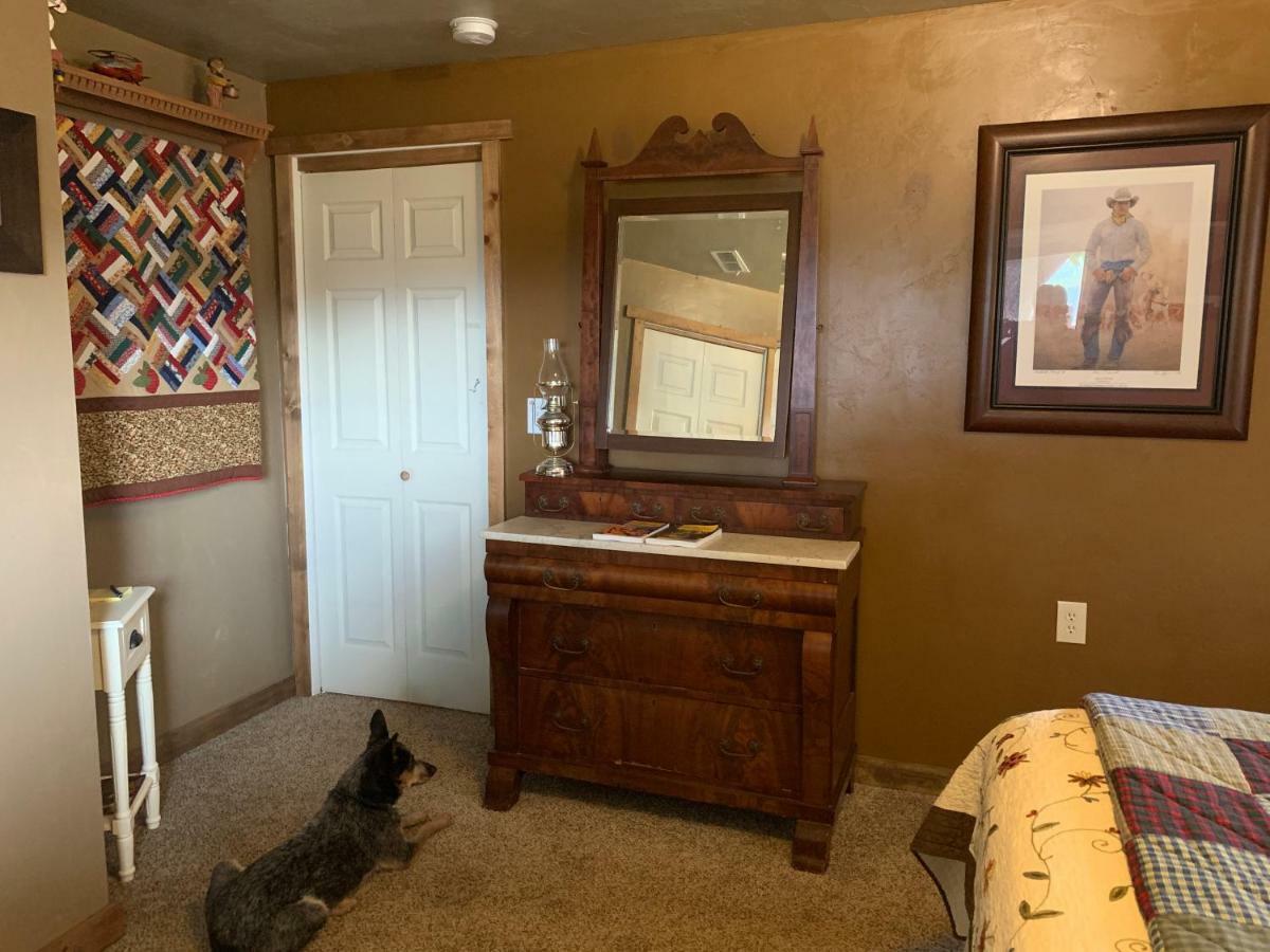 Zion'S Backyard Bed And Breakfast Colorado City Bagian luar foto